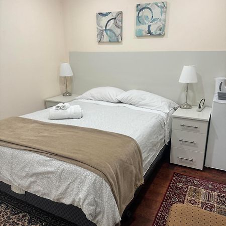 Comfortable Guest Home Near Downtown Vancouver & Sights & Stores Zewnętrze zdjęcie